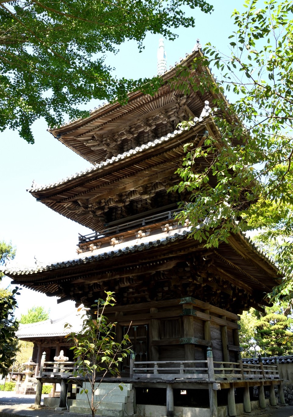 道成寺三重塔(イメージ)寄港地観光(別料金)